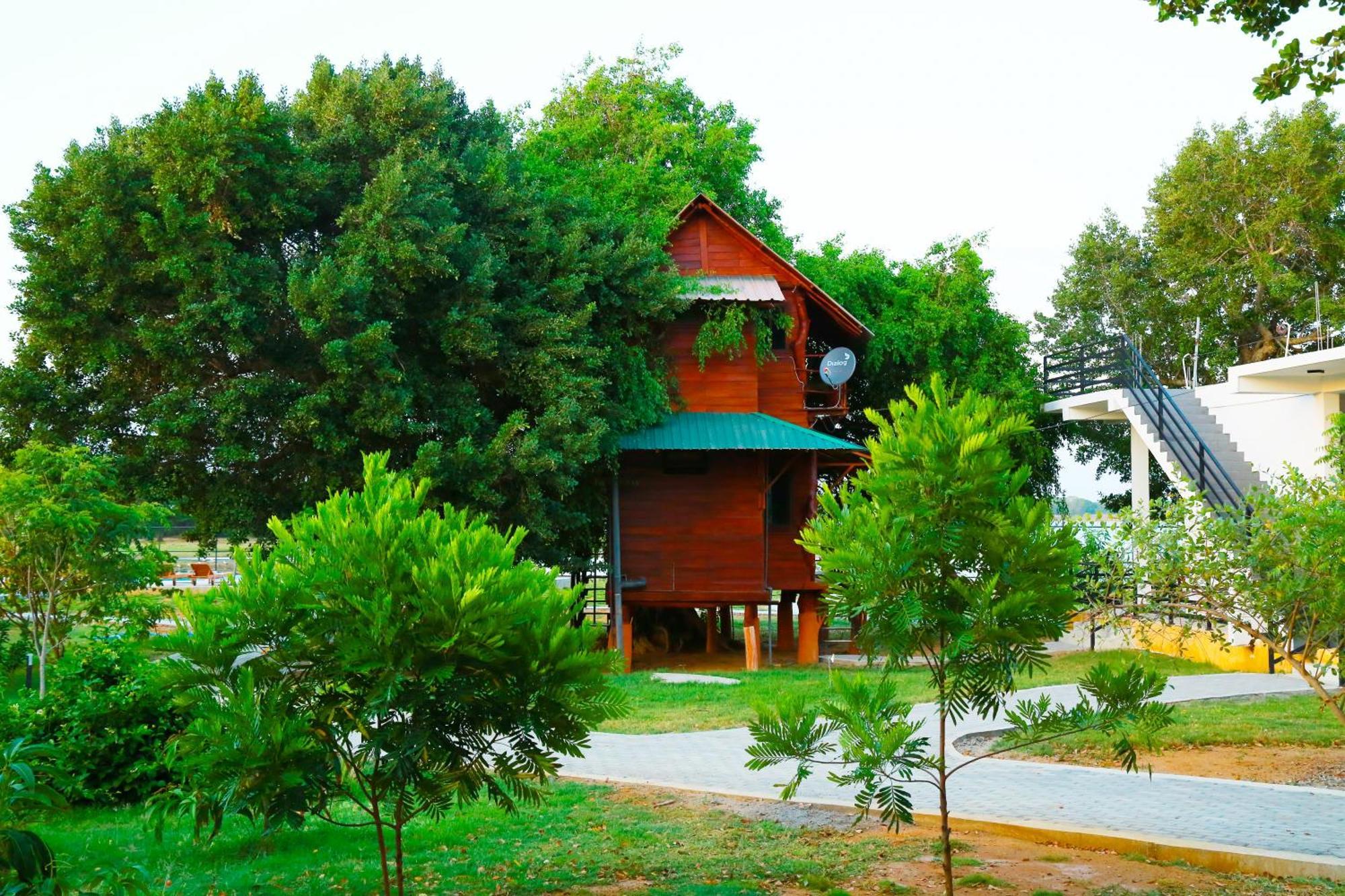 Lake Villa Resort Tissamaharama Eksteriør bilde