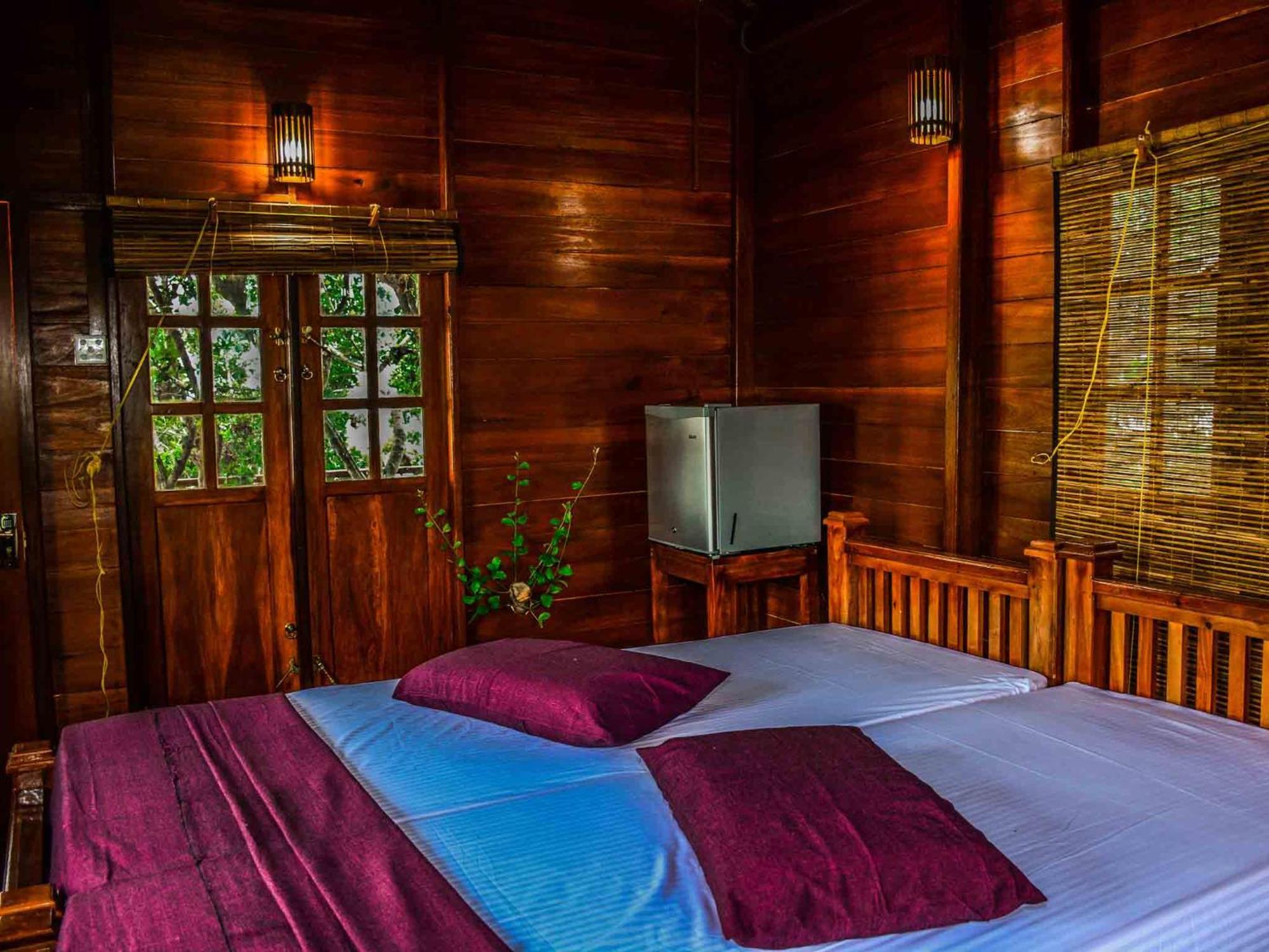 Lake Villa Resort Tissamaharama Eksteriør bilde